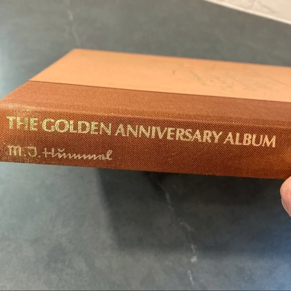 VINTAGE HUMMEL GOLDEN ANNIVERSARY HARDBACK BOOK